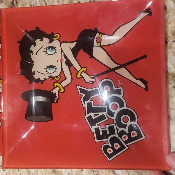 Betty Boop plate collection - Picture 3 of 4